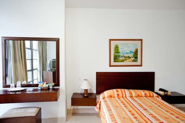 Hotel Royal Plaza קאלי מראה חיצוני תמונה